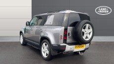 Land Rover Defender 2.0 D240 SE 110 5dr Auto Diesel Estate